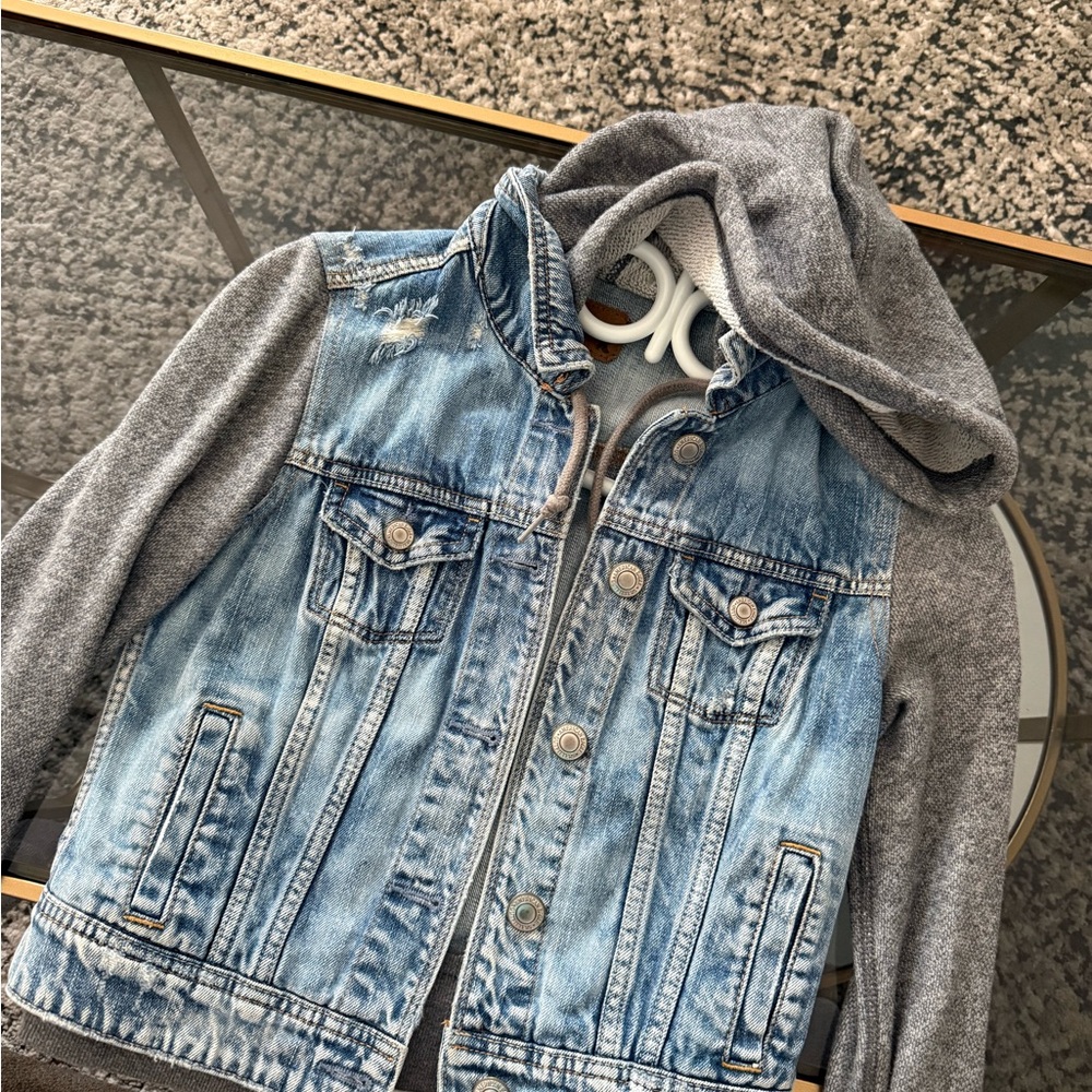 American Eagle Outfitters Blue and Gray Jean Jacket